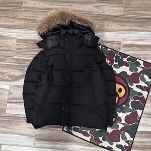 Canada Goose Men's Wyndham Parka in black with a removable fur ruff